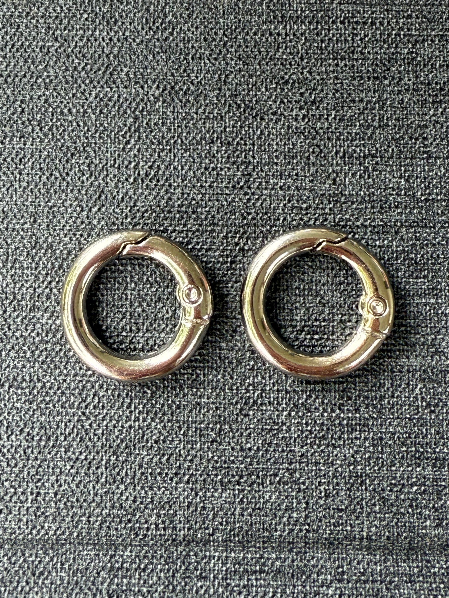 Interchangeable Phone Rings