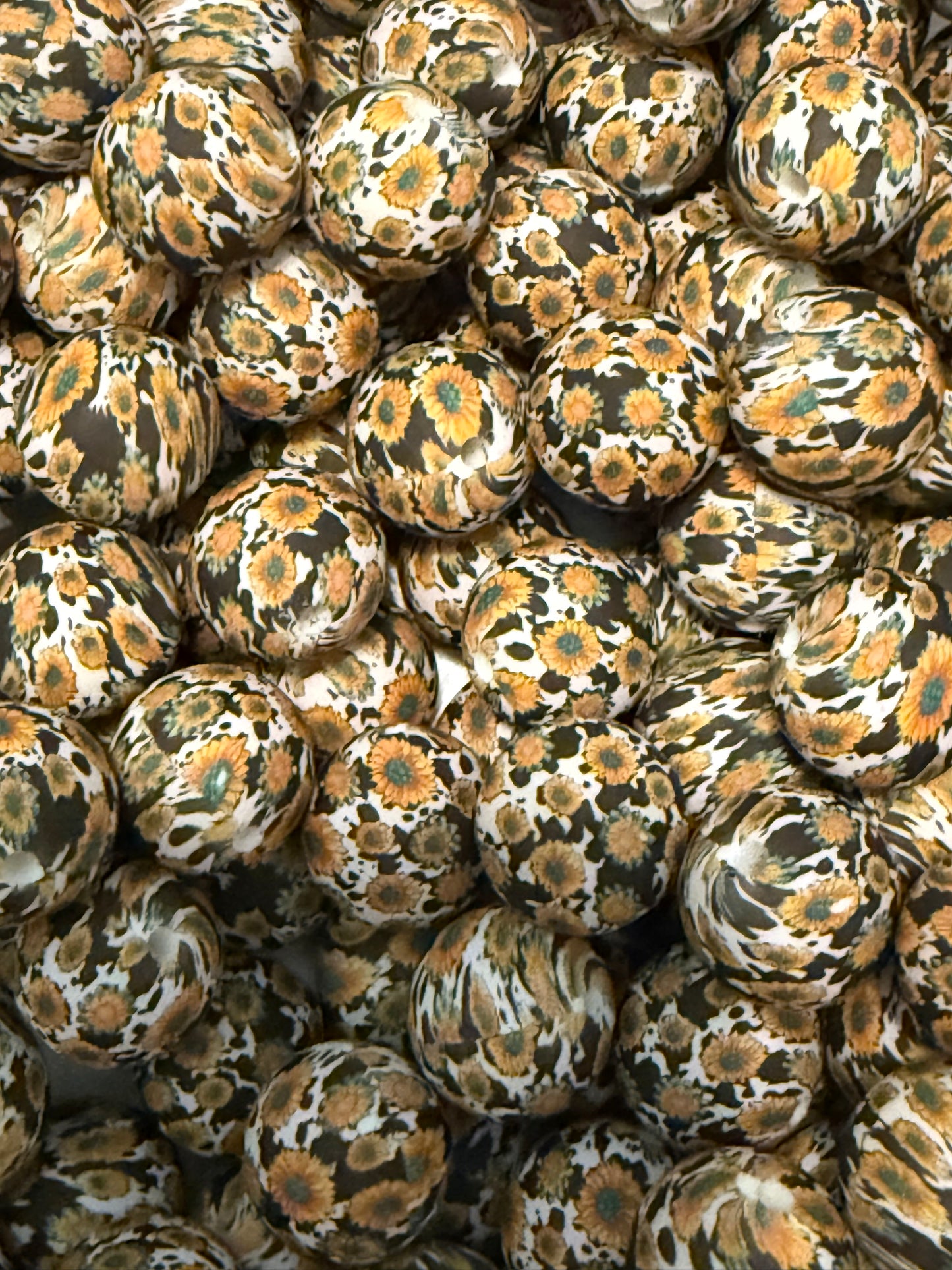 25 count Pattern 15mm Silicone Beads