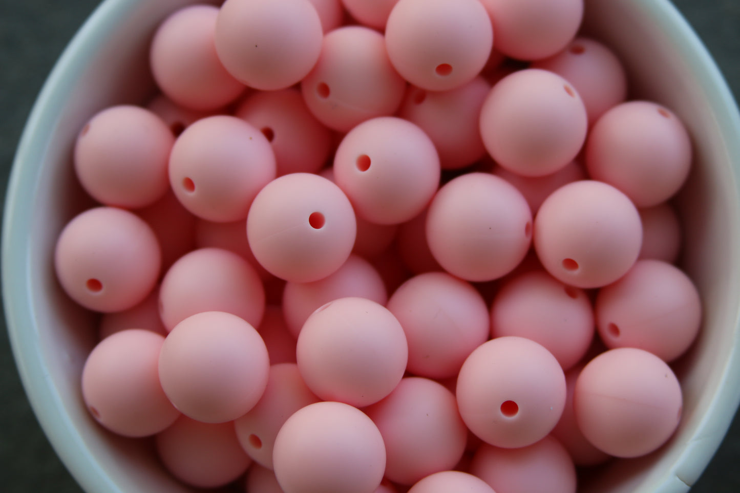 25 Count Solid Color 15mm Bead